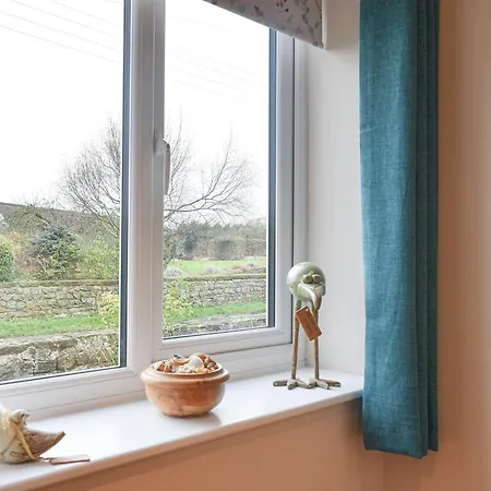 Stonehaven * West Tanfield