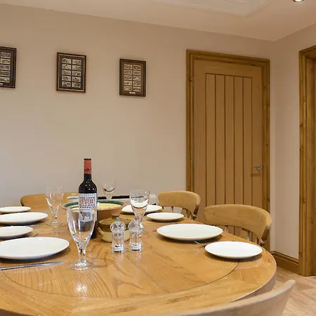 Stonehaven West Tanfield