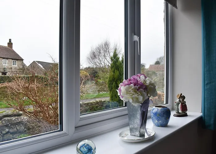 Stonehaven * West Tanfield